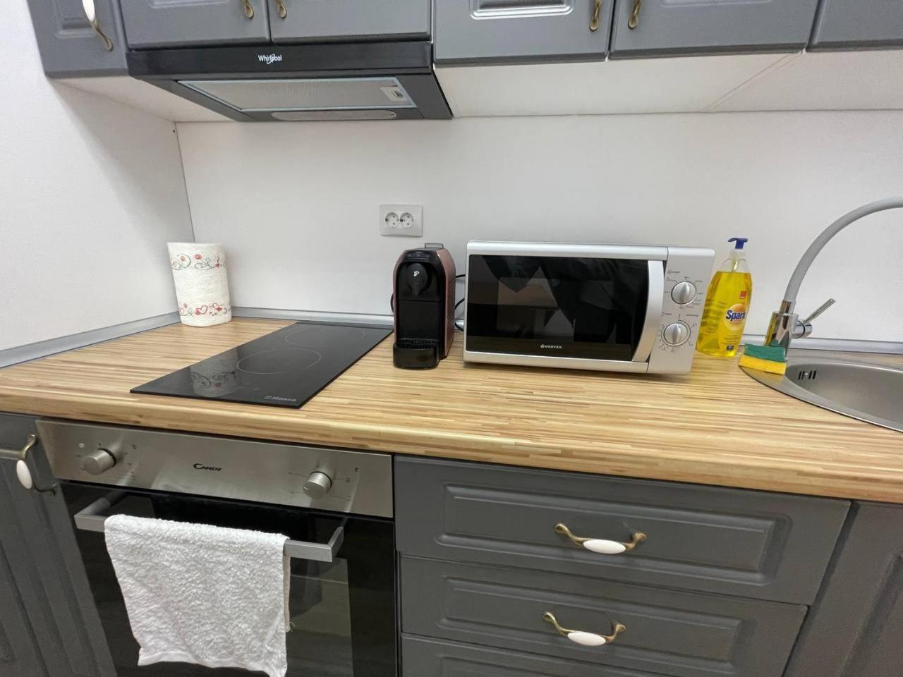 Moghioros Residence C3 Букурещ Екстериор снимка